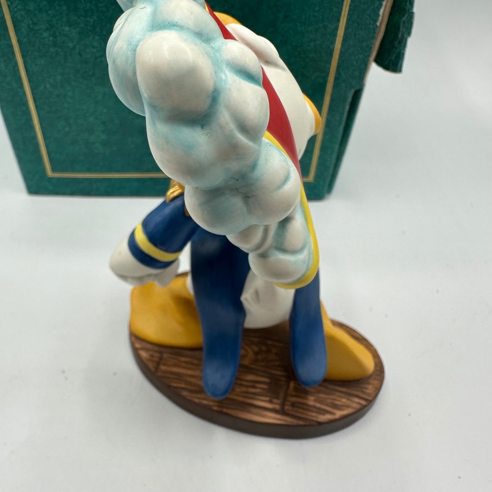 WDCC Disney Admiral Duck Sea Scouts 1994 Members Only Figurine with Box - Picture 2 of 11